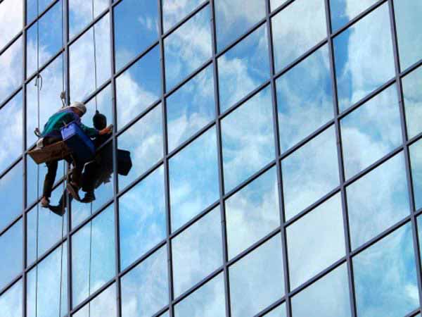 IHRCLEANTEAM Fassadenreinigung Hamburg