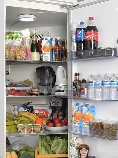 Hygiene im Büro  - Der Bürokühlschrank - Reinigungstipp